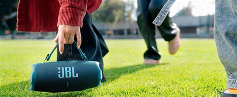 Amazon.com: JBL Charge 6 - Portable Waterproof & Drop-Proof Bluetooth ...