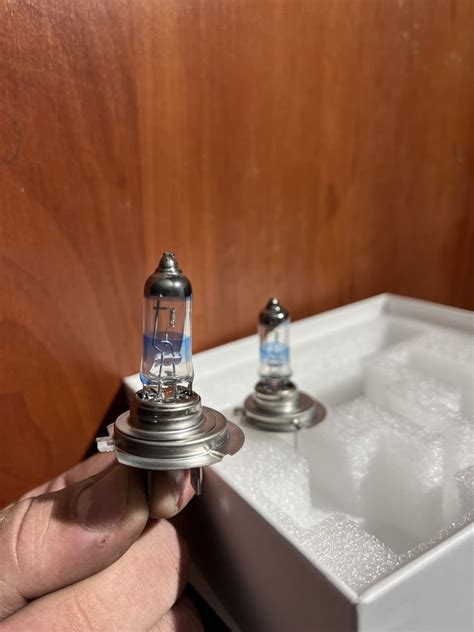 Лампи Philips H7: 300 грн. - Лампочки Івано-Франківськ на Olx