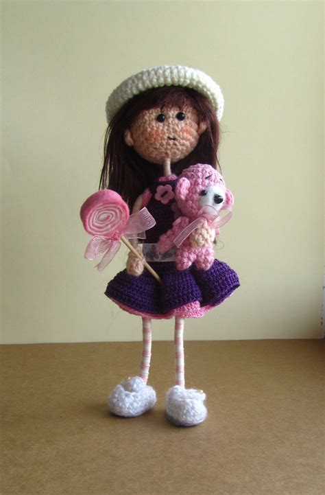 Параллельный мир из ниток и пластилина: История Ани