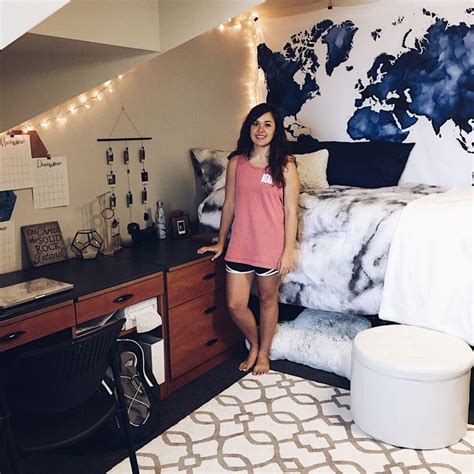 Gorgeous Baylor University dorm room | Baylor dorm rooms, Dorm sweet ...