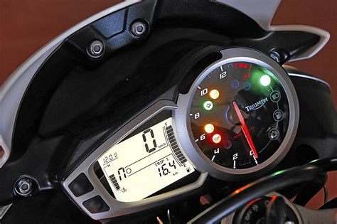 Vergeich Mittelklasse Naked Bikes