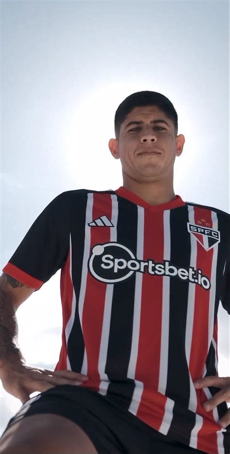 Gestão Tricolor on Twitter SAIU Essa é a camisa II do São Paulo