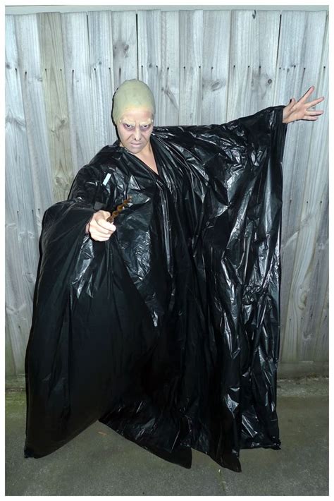 Lord Voldemort Harry Potter Costume | Voldemort costume, Harry potter ...