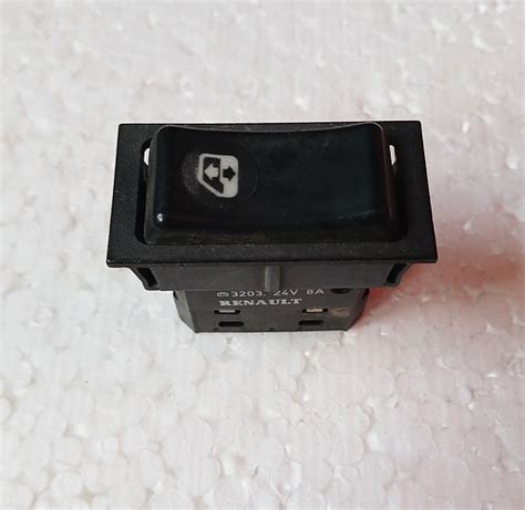 Кнопка стеклоподъемников Б/У Renault 3203 (ID#2206039939), цена: 300 ...