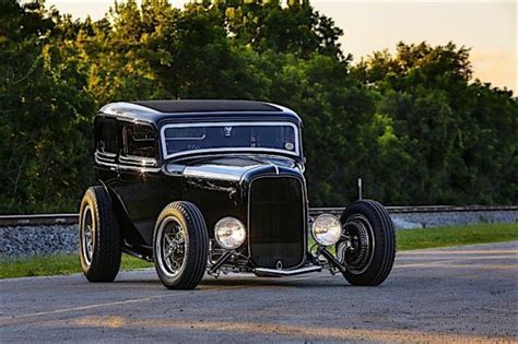 Poteets 1932 Ford Sedan Wins Street Rod Of The Year Sedan Street