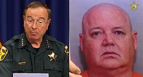 Florida Man Shows Up Naked To Prostitution Sting The Hog