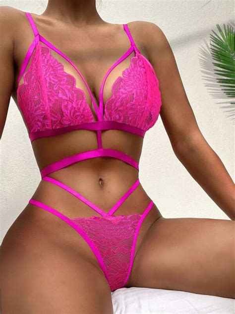 Ensemble de lingerie en dentelle à harnais Mode en ligne SHEIN FRANCE