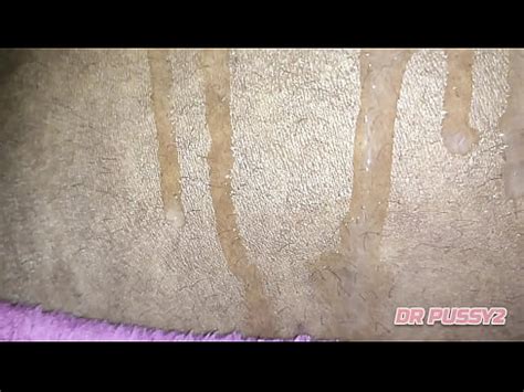 DEJÉ MI CULO Y COÑO CREMOSO AFUERA PARA QUE MI INQUILINO PAGUE EL ALQUILER XVIDEOS