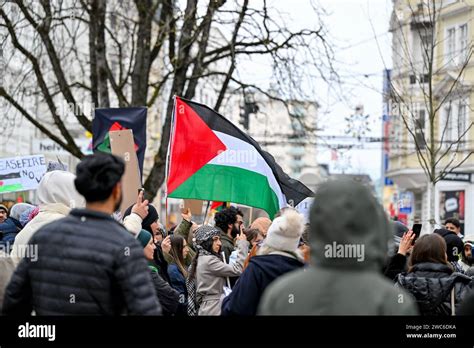 Manifestaci N Paleastina En Linz Pro Gaza Linz Aut