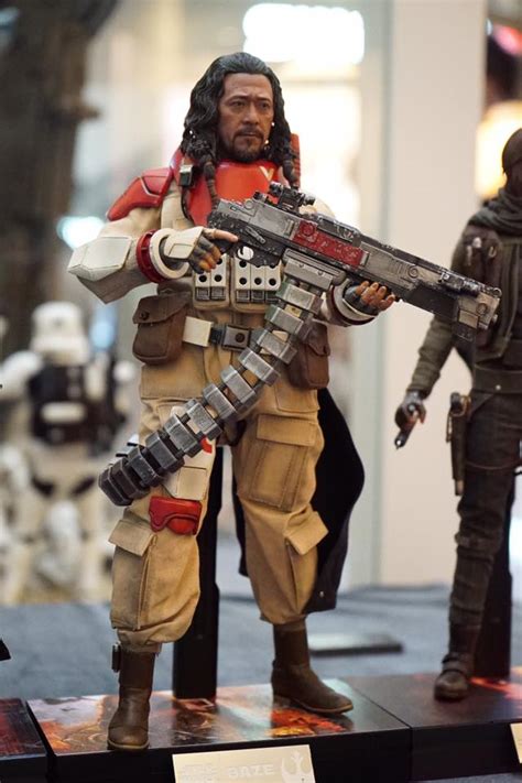 Hot Toys Display Reveals New Rogue One Scale Figures The Toyark News