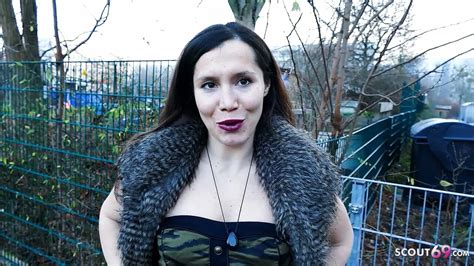 Reife Deutsche Bei Strassen Casting Zum Amateur Sex Berredet Xhamster