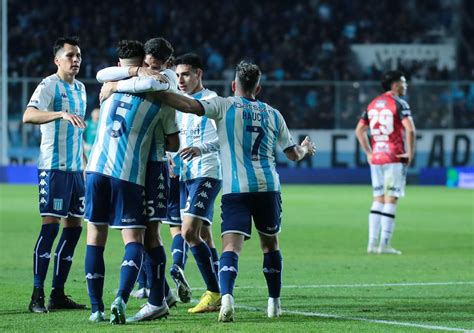 Racing Le Gan A Central C Rdoba Y Qued A Tiro De La Zona De Copas