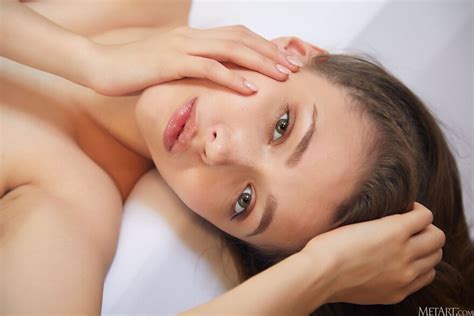 Mila Azul In Gold Lazy Chair Metart 117 Porn Pic