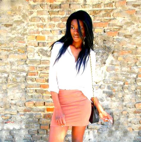 Nude Colors Styles By Assitan Blog Mode French Style Blogger