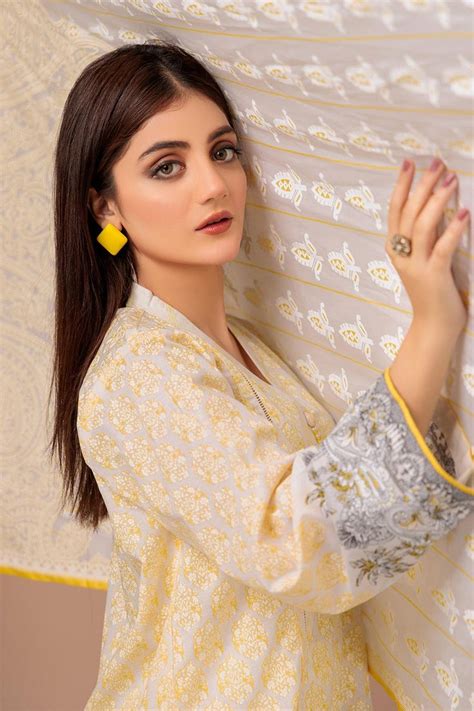 Bonanza Satrangi Baad E Naseem Lawn Collection Vol 1 Online Shopping