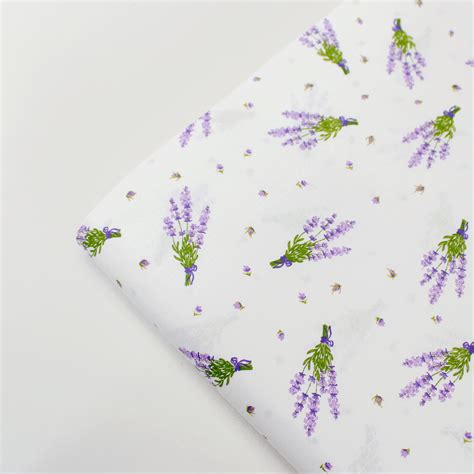 Лоскуток. Тканина бязь "Маленькі букети лаванди" на білому тлі No 2043 ...