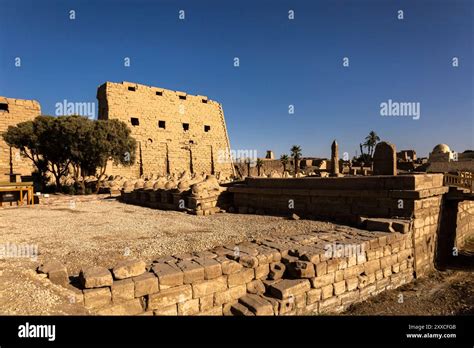 Karnak Temple Amun Temple Evening First Pylon And Sphinxes Avenue