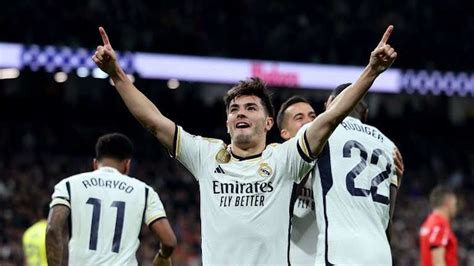 Le Real Madrid Se Balade Contre Villarreal