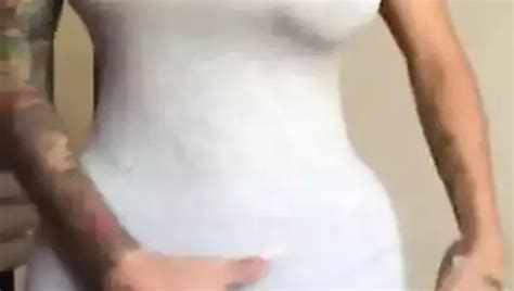 Bulge Under Her Dress Shemale Black Cock Solo Porn F Xhamster