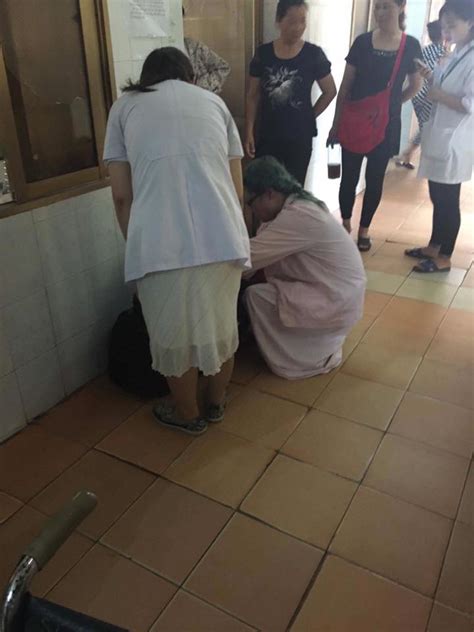 Hình ảnh Hot girl Bella chuẩn bị sinh con tại bệnh viện ở Hà Nội