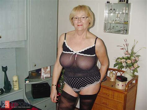 Looking For More Images Of This Steaming Granny Over 60 Years Old ZB Porn