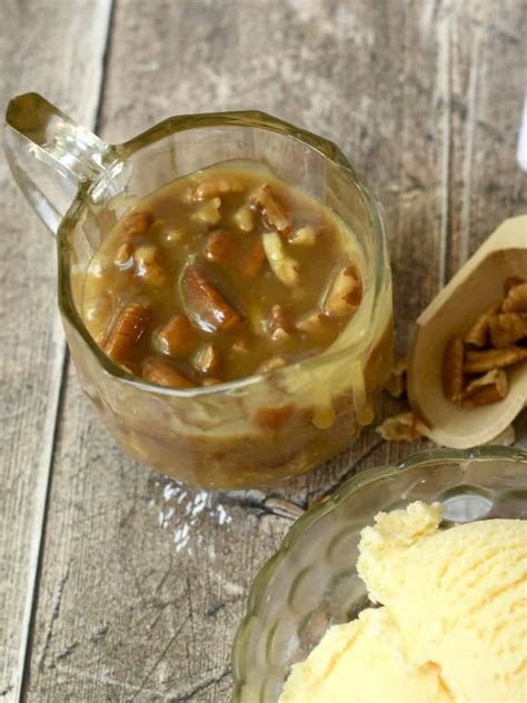 Easy Pecan Praline Sauce Grits And Gouda