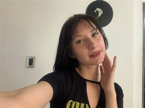 How About A Short Brunette Sexy