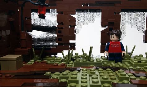 Take a look at this custom-made The Last of Us LEGO build