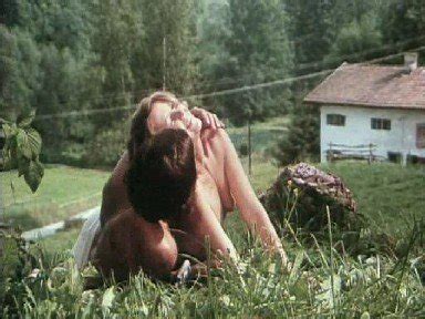 Naked Karin Heske In Der Krankenschwestern Report