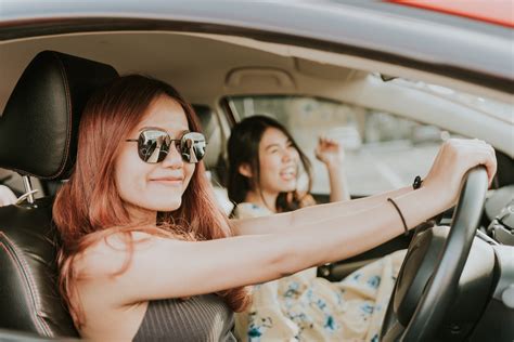 5 Helpful Prayers For Driving - Girls Who Drive