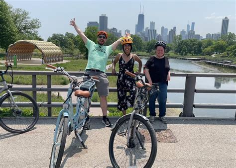 Chicago E-Bike tours with the #1 electric tour company.
