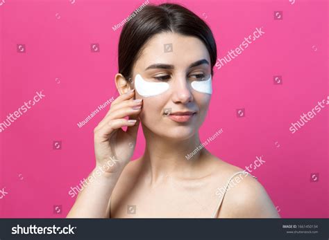 Close Portrait Pretty Attractive Girl Naked Stock Photo Shutterstock