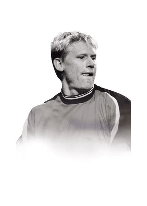 Peter Schmeichel Gk Greats Of The Game Icon Fifa Fifarosters