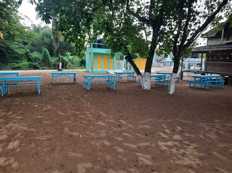 Beach View Hotel In Bushy Park Parika Guyana South America