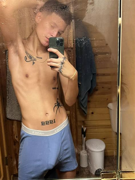 Couple New Tattoos Nudes Hotguyswithtattoos Nude Pics Org