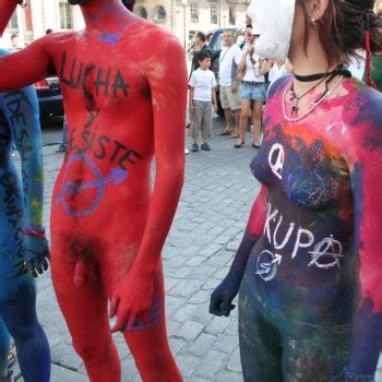 Naked Protesters Phun Org Forum