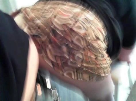 Mi Esposa Me Manda Este V Deo Con El Vecino Simplemente Real Xvideos