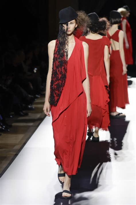 The Best Looks of Paris Fashion Week Spring 2025