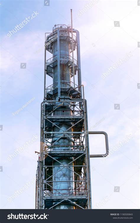 9 Fluid Catalytic Cracking Unit Images Stock Photos And Vectors