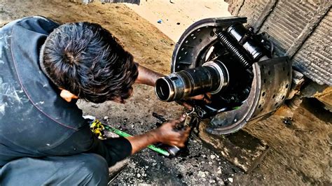 Amazing Restoration Of Old Hino Truck Rear Wheel Hub Greasing YouTube