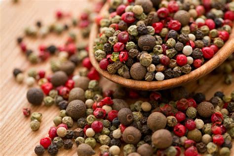 Types of Pepper - History and Facts About the Peppercorn