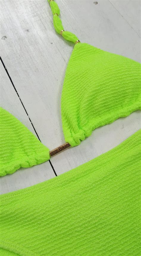 Calcinha De Biquíni Fio Rolotês Textura Verde Neon Ilha Bikini