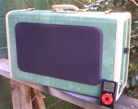 Sonic Suitcase Speakers | Suitcase Speakers . com