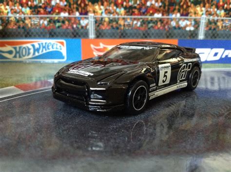 JULIAN S HOT WHEELS BLOG 2009 Nissan GT R 2016 Retro Entertainment Gran Turismo