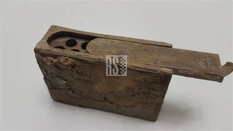 Wood Fuse Holder Zunder Rocksteady Militaria