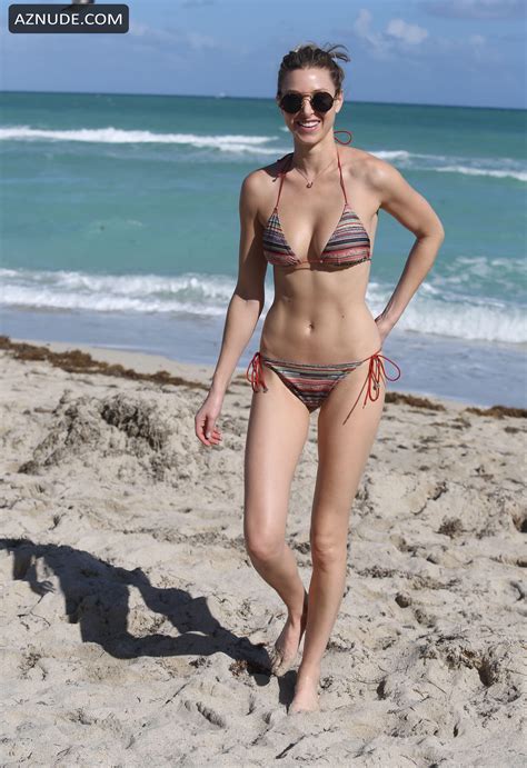 Whitney Port Sexy Actress In Bikini As She Takes A Break From Art Basel To Soak Up Some Sun On