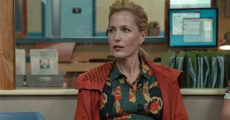 Xem phim Sex Education tôi thích câu này quá đỗi Cha mẹ hãy lấy giấy bút ra chép để luôn thân