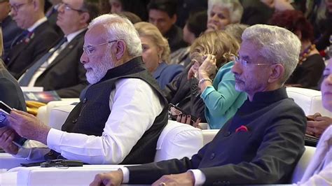 Deshgujarat On Twitter Pm Narendra Modi Italian Pm Giorgia Meloni