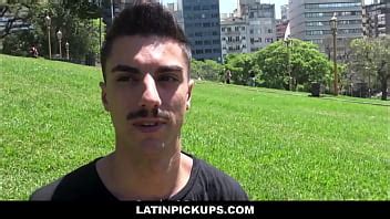 LatinPickups Chico Latino Flaco Amateur Recogido En Efectivo Pagado Para Follar A Un Amigo