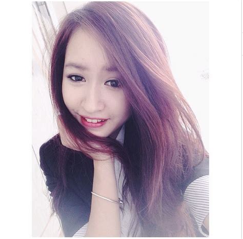 Nh Ng C N Ng Kh Ng Ph I Hot Girl Nh Ng V N S T X Nh X Ch Tr N Instagram